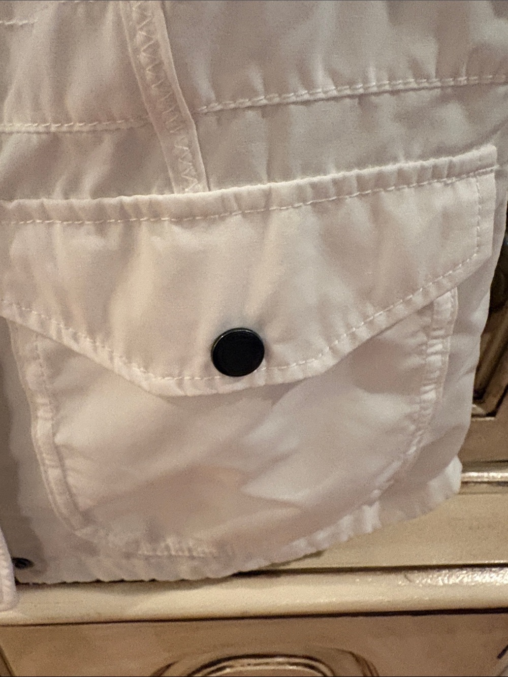 Eddie Bauer White Utility Vest with High Collar - Picture 10 of 11